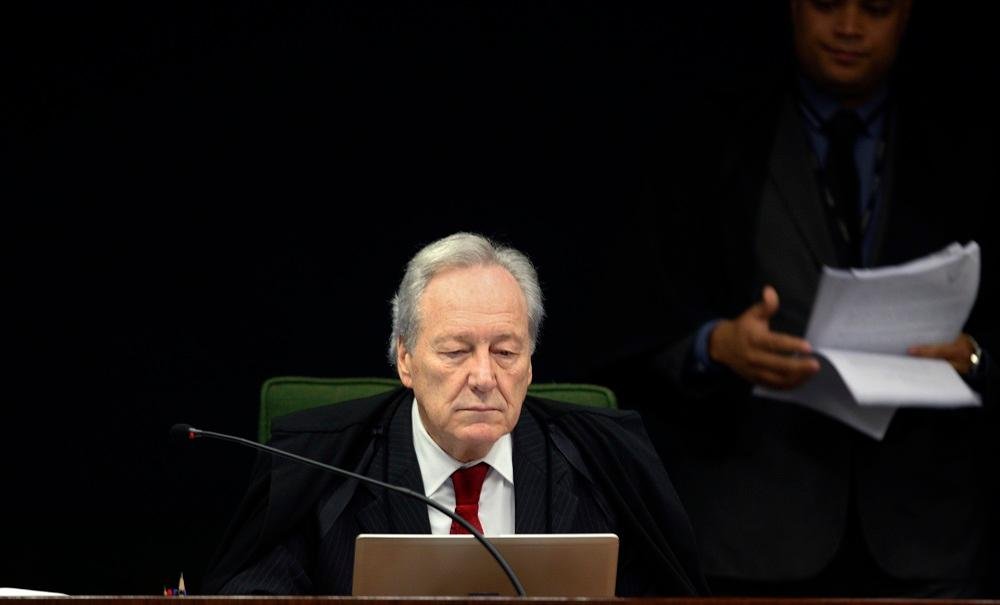 Segunda Turma do STF decide que cabe &agrave; C&acirc;mara analisar perda de mandato de Meurer