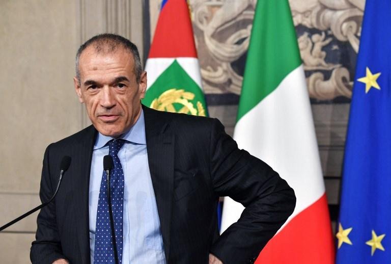 Nomea&ccedil;&atilde;o de Carlo Cottarelli, no entanto, n&atilde;o segurou mercados financeiros no mundo