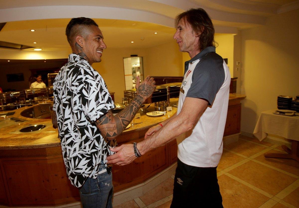 Guerrero j&aacute; se junto &agrave; delega&ccedil;&atilde;o da sele&ccedil;&atilde;o peruana