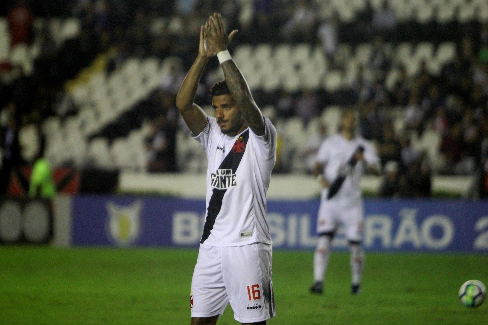 Vasco bateu o Paran&aacute; em casa por 1 a 0