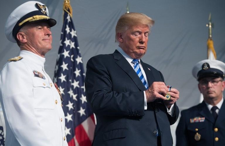 Trump questiona se procurador especial vaza documentos para a imprensa