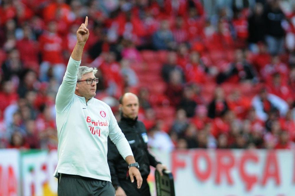 Odair que recupera&ccedil;&atilde;o contra o S&atilde;o Paulo na ter&ccedil;a-feira