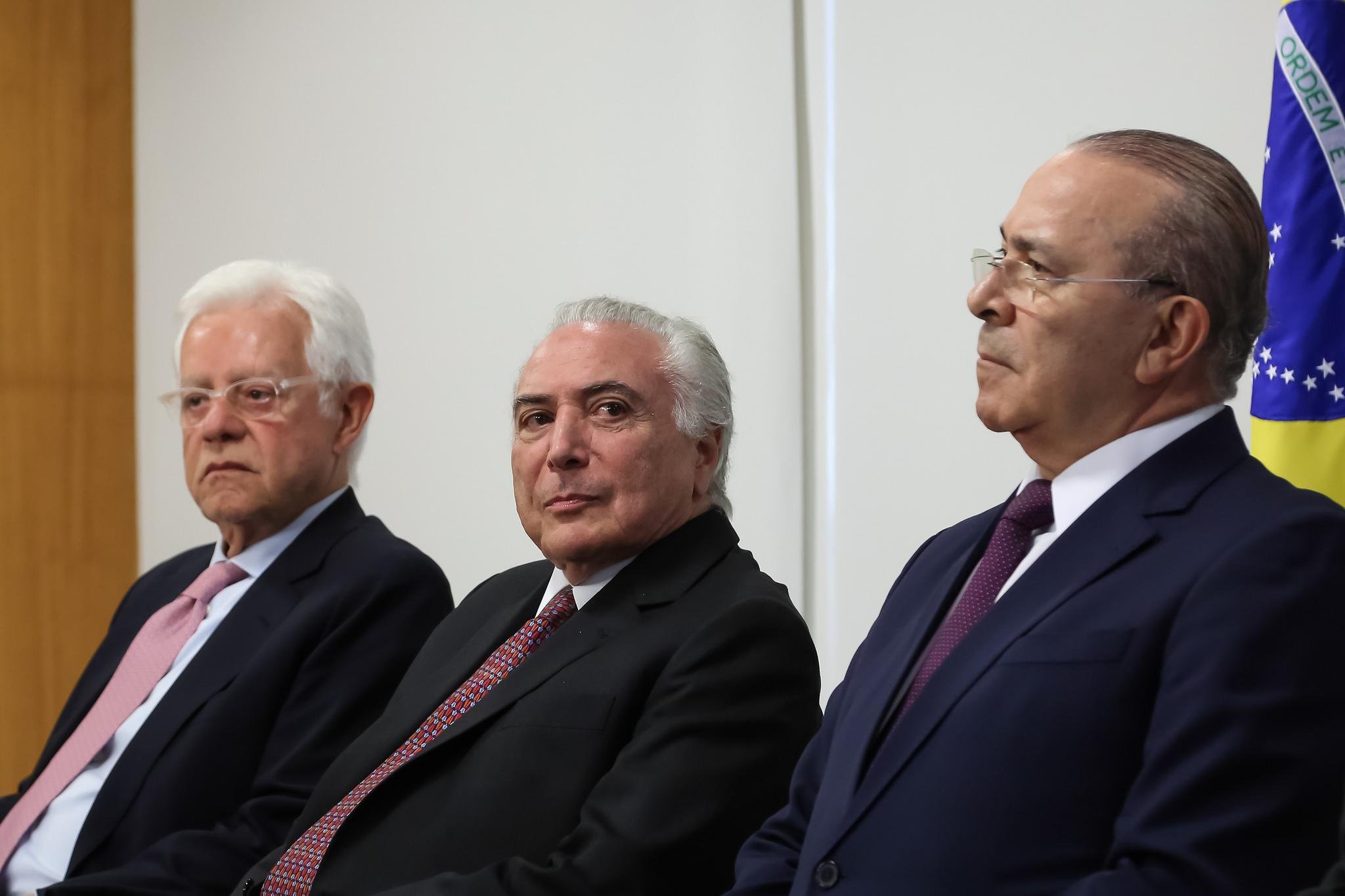 PF quer quebra de sigilo banc&aacute;rio de Temer e ministros