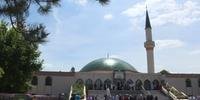 Áustria expulsará imãs e fechará mesquitas