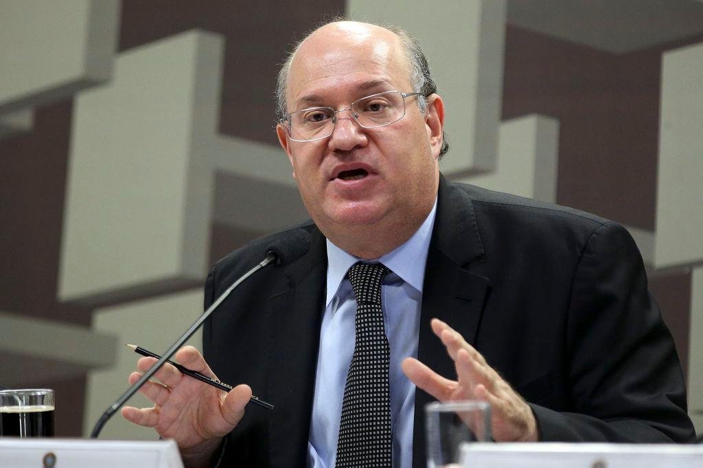 Ilan tamb&eacute;m disse que pol&iacute;tica monet&aacute;ria &eacute; separada da pol&iacute;tica cambial