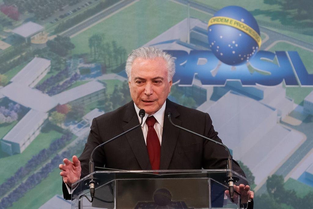 Temer inaugura testes de submarino nuclear e pede mais otimismo no Pa&iacute;s 