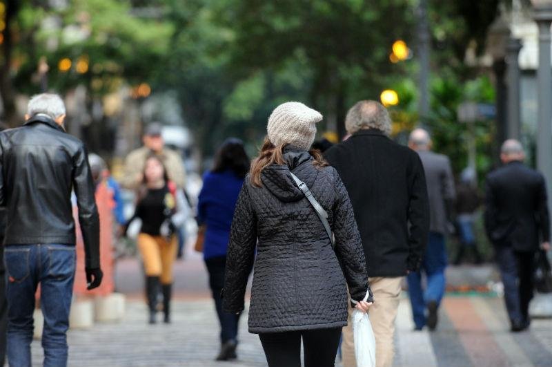 Frio se intensifica e m&iacute;nimas ficam pr&oacute;ximas de 0&ordm;C