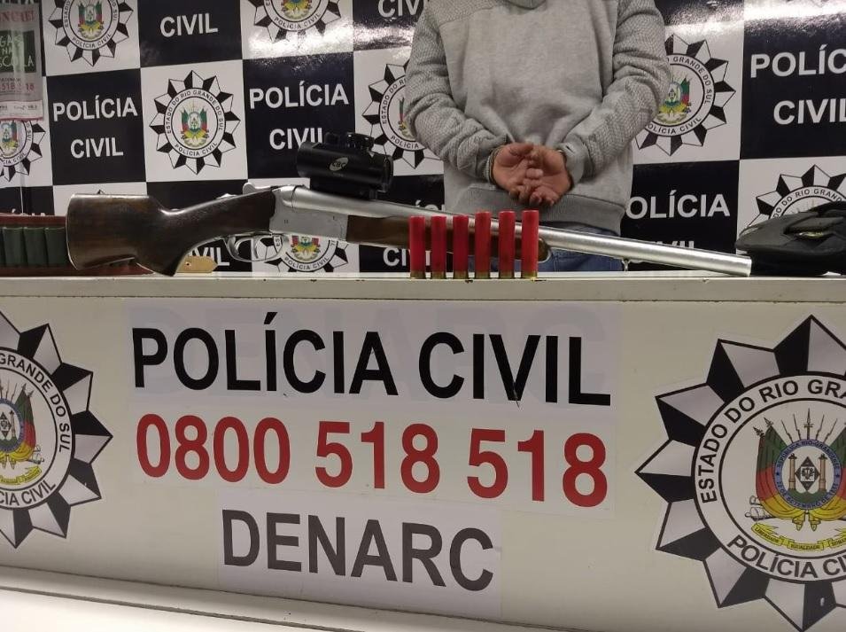 Armamento foi apreendido pela Pol&iacute;cia Civil 