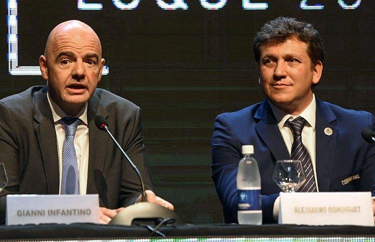 Al&eacute;m da data da final &uacute;nica, a Conmebol anunciou apoio para a reelei&ccedil;&atilde;o do presidente da Fifa