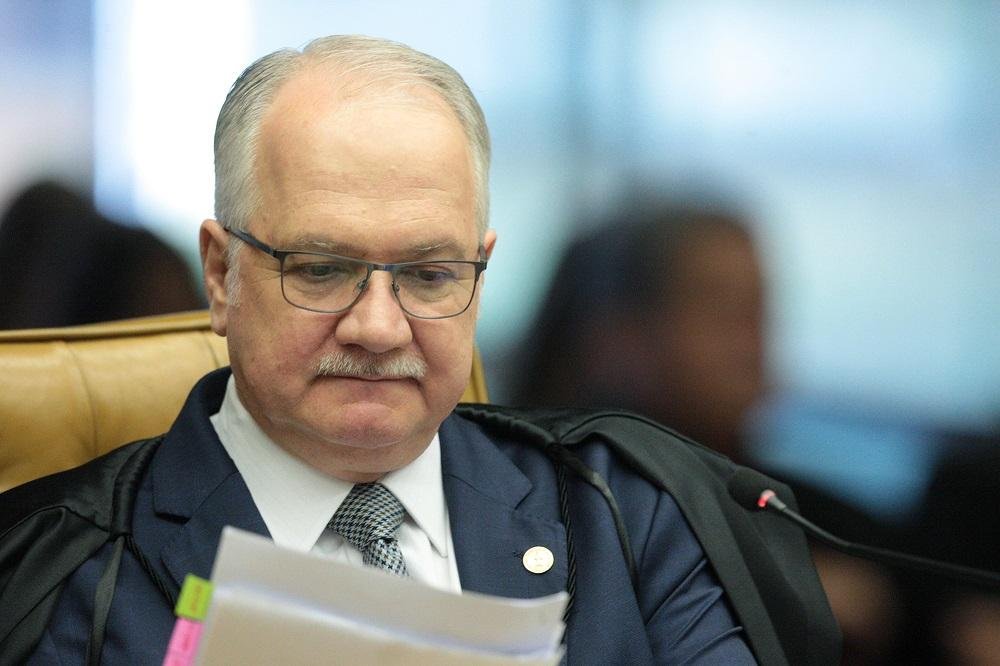 Fachin quer ouvir PGR antes de decidir sobre pedido de Lula 