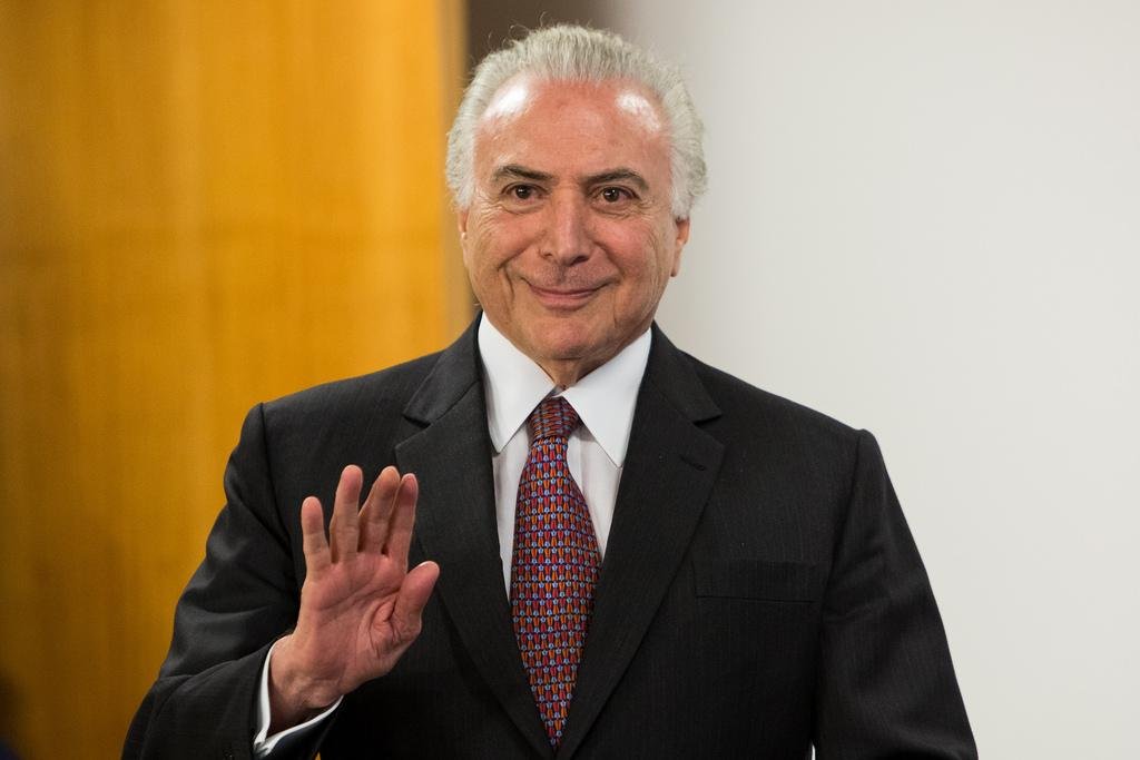 Documento faz 24 recomenda&ccedil;&otilde;es, 22 ressalvas e quatro alertas &agrave;s contas do governo Temer