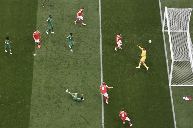 Primeiro gol cedo facilitou jogo direto da R&uacute;ssia