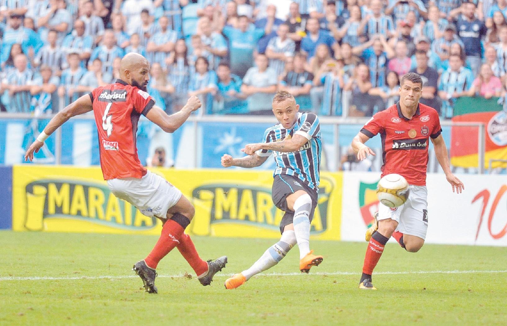 Ao vencer partida de ida por 4 a 0, Gr&ecirc;mio deu passo gigantesco rumo ao t&iacute;tulo