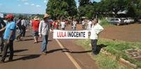 MST adia jornada de ocupações e vai reforçar vigília em apoio a Lula em Curitiba