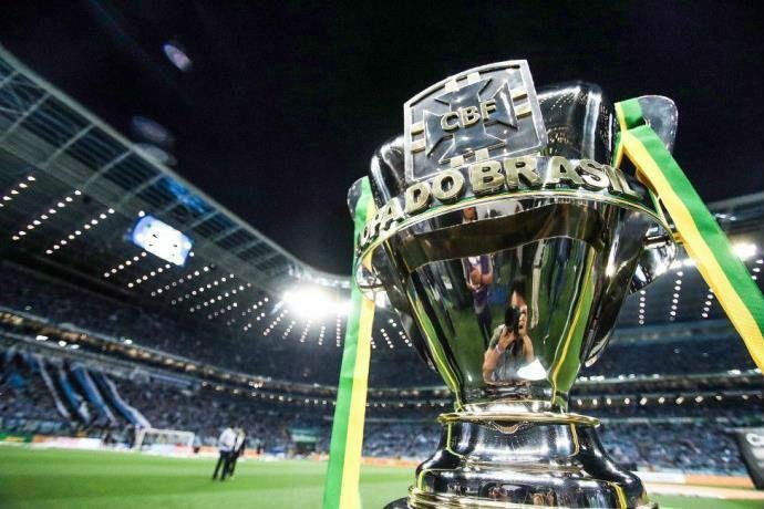 Gr&ecirc;mio ir&aacute; enfrentar o Goi&aacute;s nas oitavas de final da Copa do Brasil