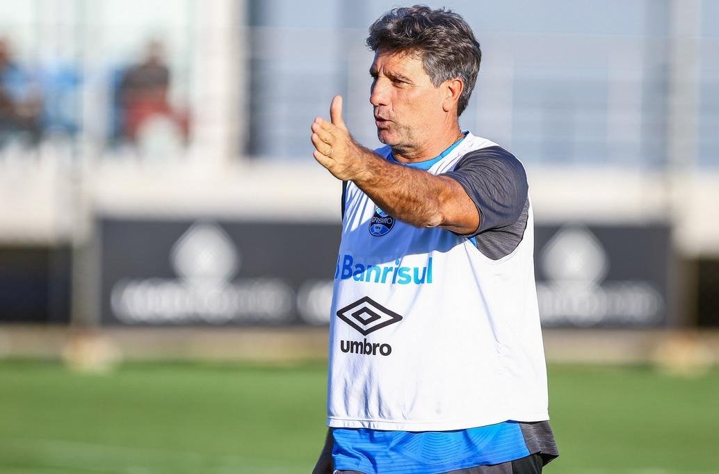 "Luan &eacute; chatinho, mas vais jogar no domingo", garante Renato Portaluppi 