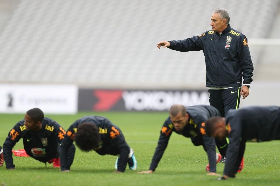 Tite convoca hoje os 23 jogadores que disputar&atilde;o a Copa da R&uacute;ssia