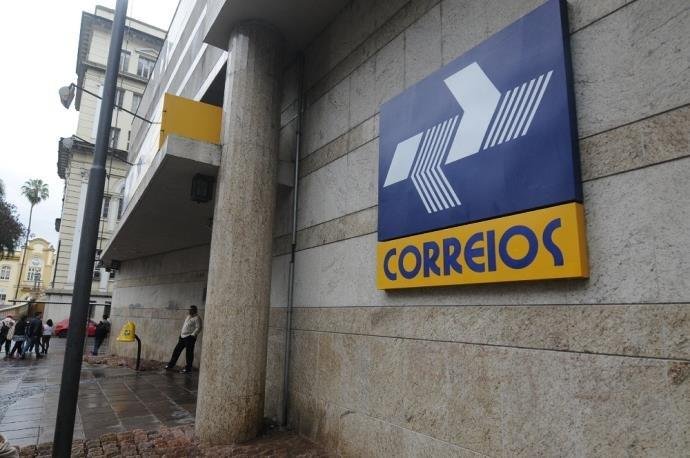 Correios estimam perdas de R$ 150 milh&otilde;es com greve dos caminhoneiros 