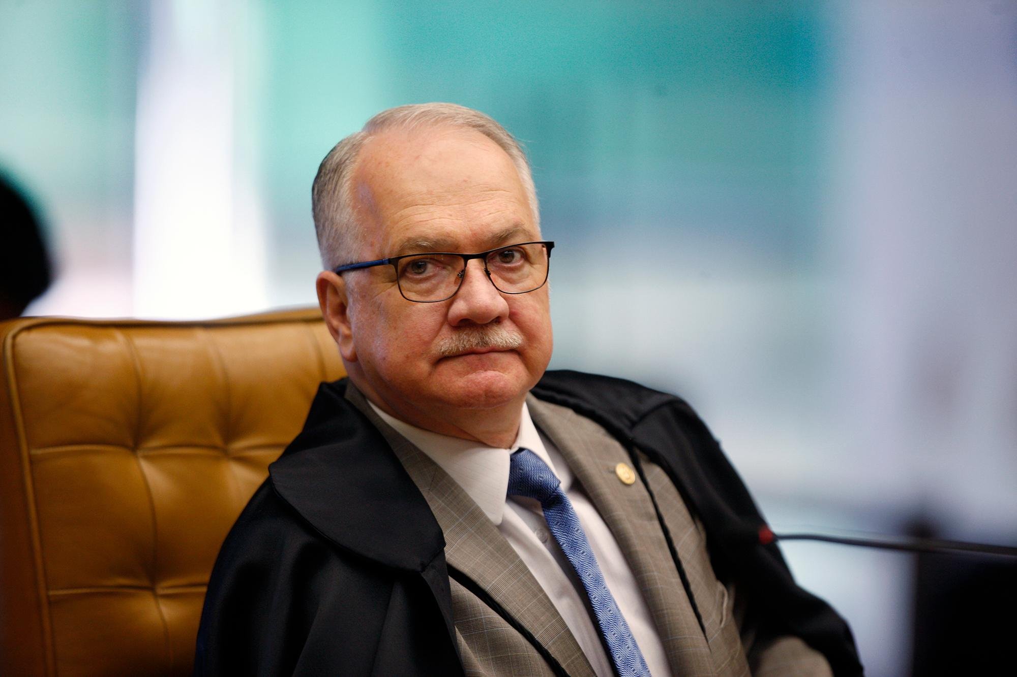 Luiz Eduardo de Oliveira e Silva cumpre execu&ccedil;&atilde;o provis&oacute;ria de pena a que foi condenado