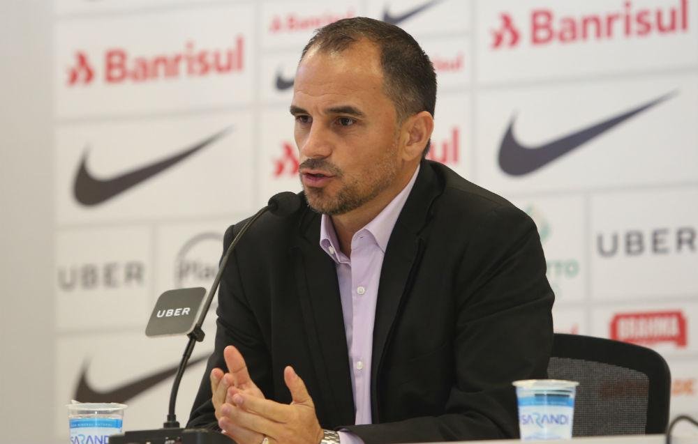 Rodrigo Caetano evitou falar sobre as posi&ccedil;&otilde;es que o Inter procura no mercado
