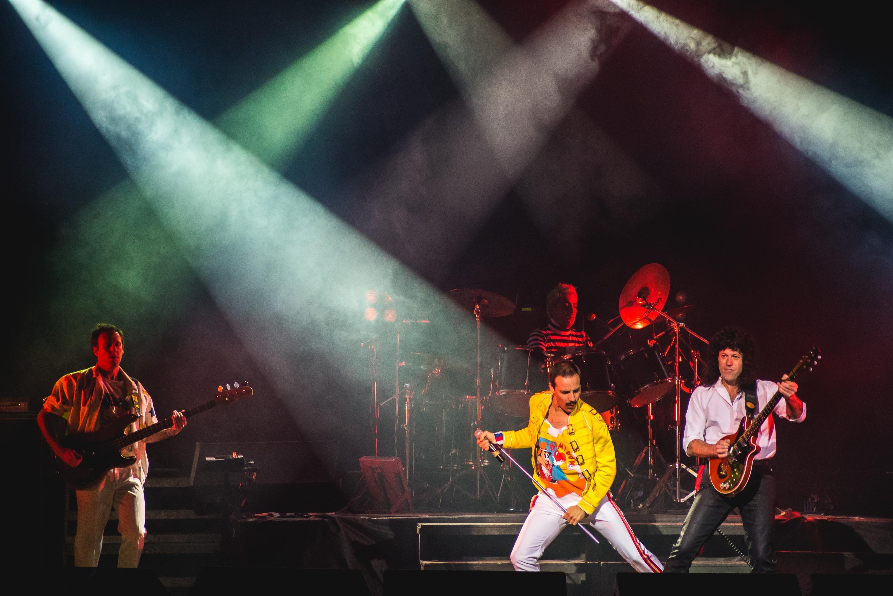 Grupo foi eleito o melhor tributo do mundo em 2011 pela revista Rolling Stone
