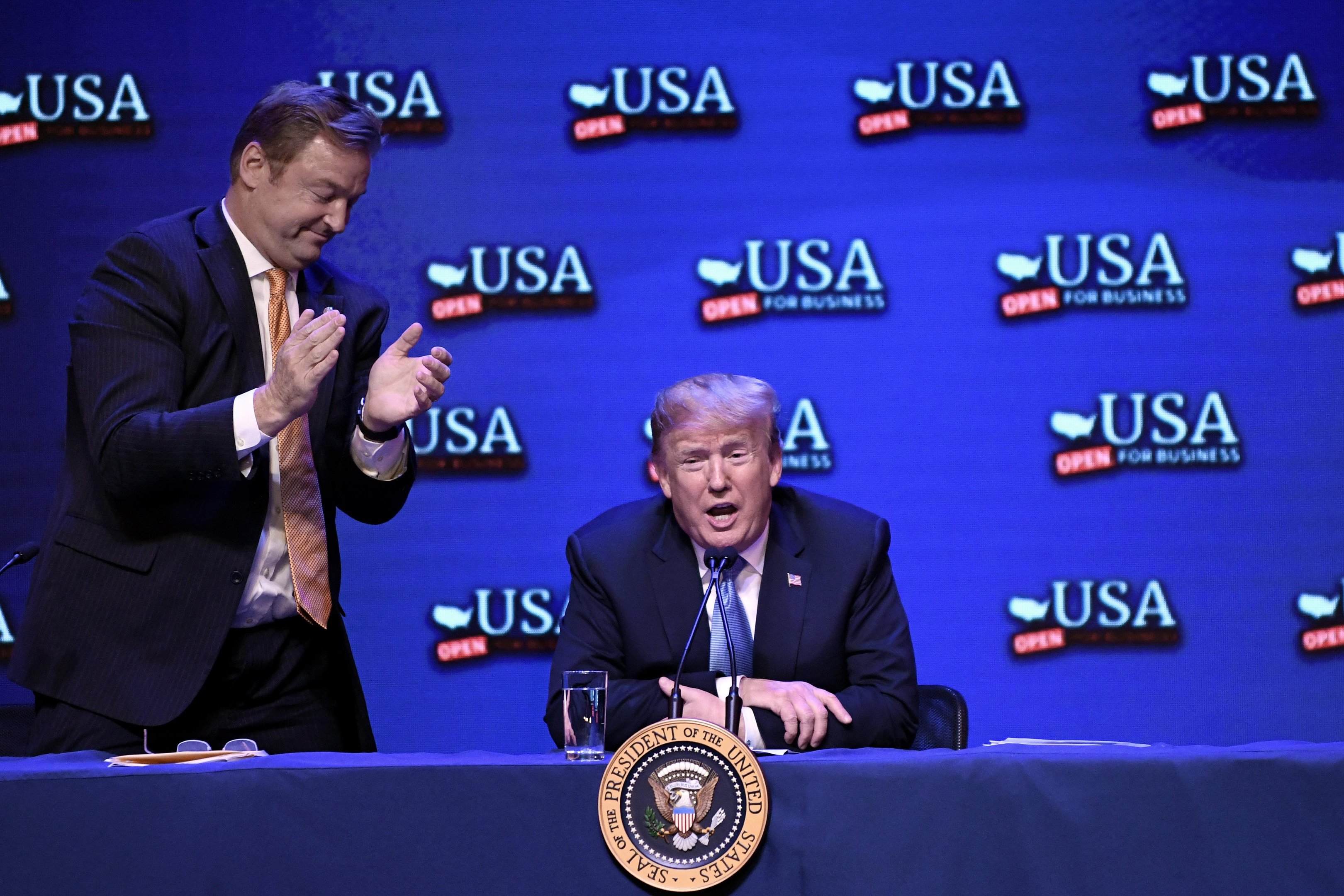 Presidente dos Estados Unidos usou o Twitter para cobrar dos democratas