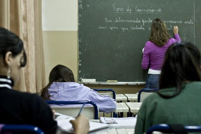 S&oacute; 2,4% dos jovens brasileiros querem ser professor