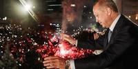 Erdogan é reeleito presidente da Turquia para mandato com poderes reforçados