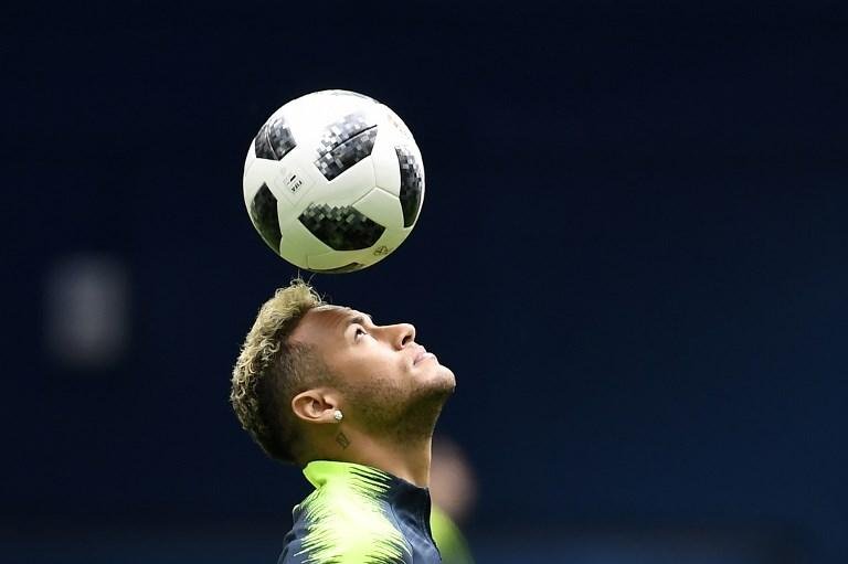 Neymar tem se colocado como o respons&aacute;vel pelas vit&oacute;rias brasileiras. E isso tem afetado os seus nervos