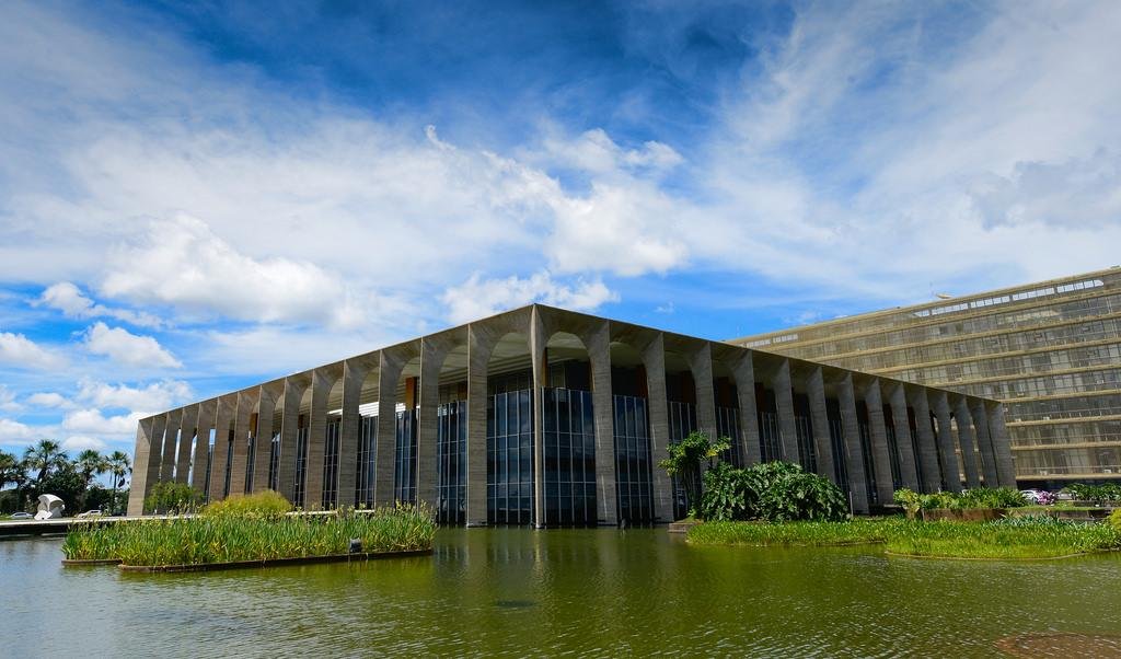 Itamaraty faz campanha para aumentar presen&ccedil;a da mulher na diplomacia