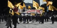 Manifestaram realizam caminhada contra política de Macri