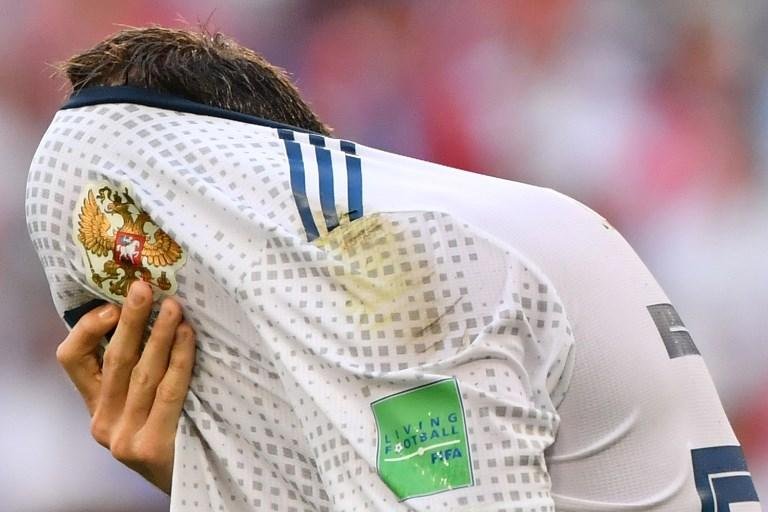 Derrota da R&uacute;ssia por 3 a 0 para o Uruguai gerou d&uacute;vidas sobre futuro do time na Copa