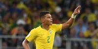 Thiago Silva marcou o segundo gol do Brasil contra a Sérvia