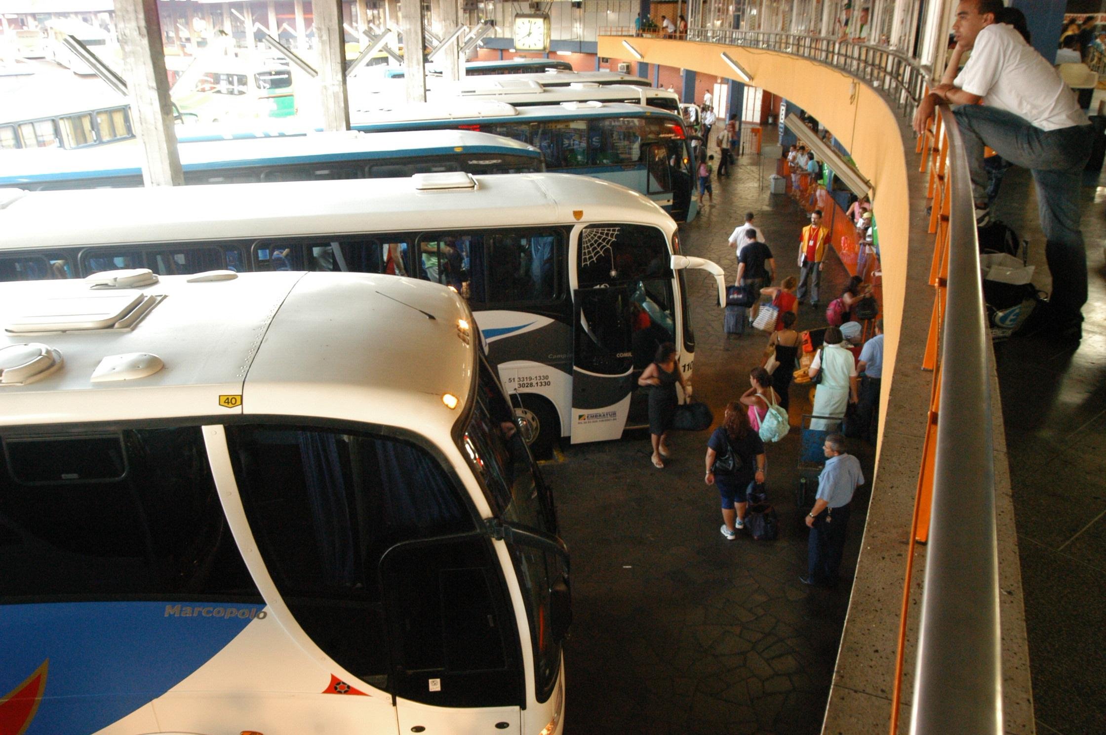 Altas dos &ocirc;nibus ser&aacute; de 18,9% para os que operam em rodovi&aacute;rias e 22,2% nas linhas comuns