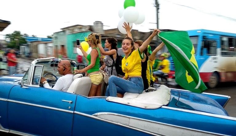 Cubanas comemoram vit&oacute;ria brasileira
