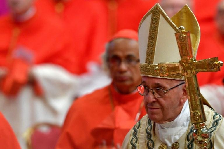 Papa Francisco aceita a ren&uacute;ncia de outros dois bispos chilenos 