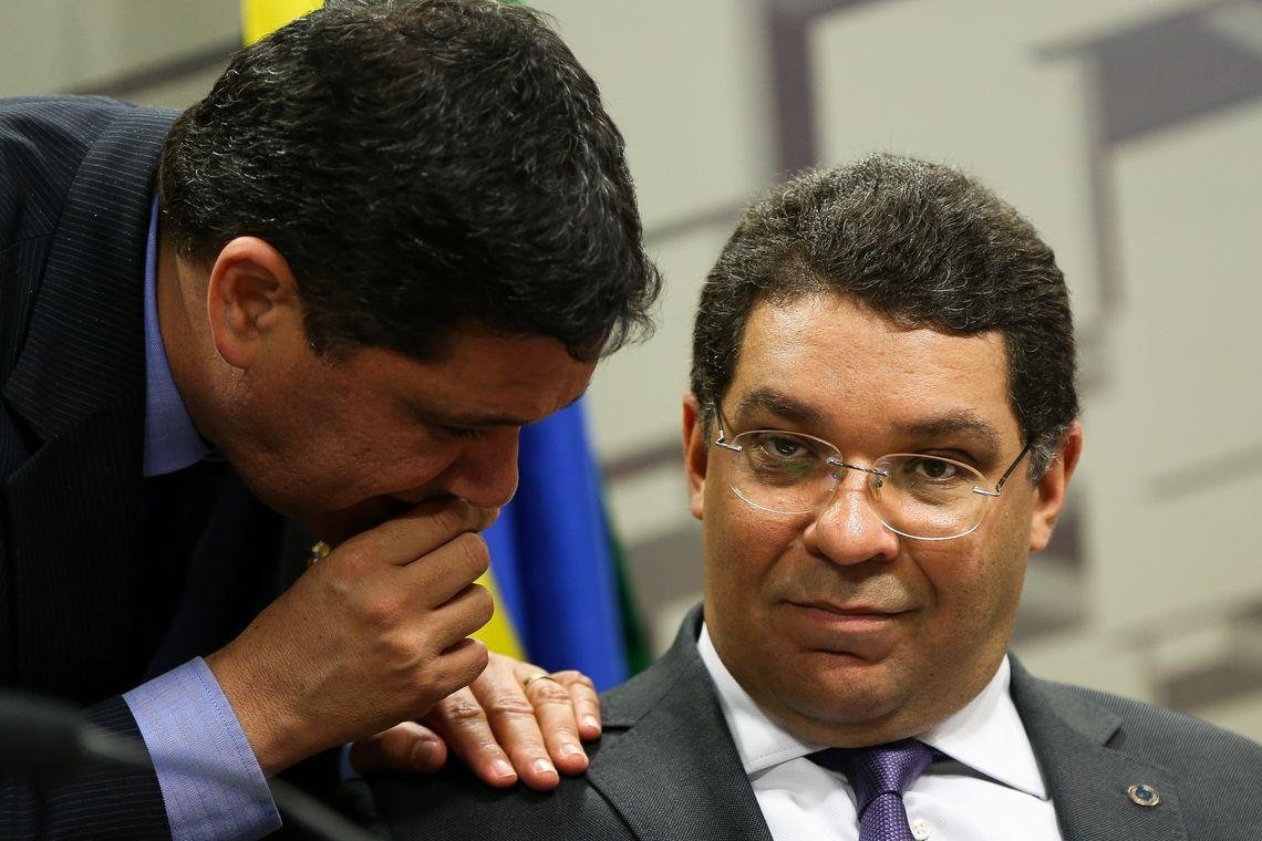 Secret&aacute;rio Mansueto Almeida projeta melhora do cen&aacute;rio por conta do d&oacute;lar