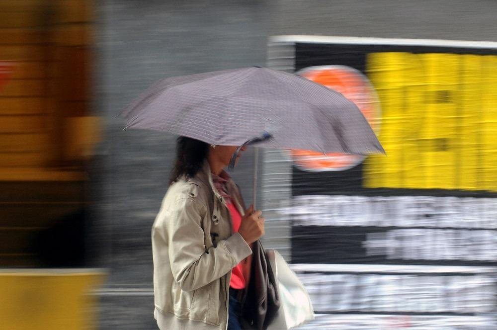 Porto Alegre segue com chuva nesta sexta-feira