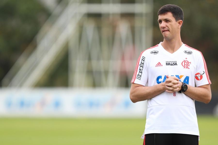 Maur&iacute;cio Barbieri agora &eacute; t&eacute;cnico efetivo do Flamengo
