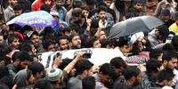 Cinco pessoas são mortas por linchamento na Índia após boatos no WhatsApp