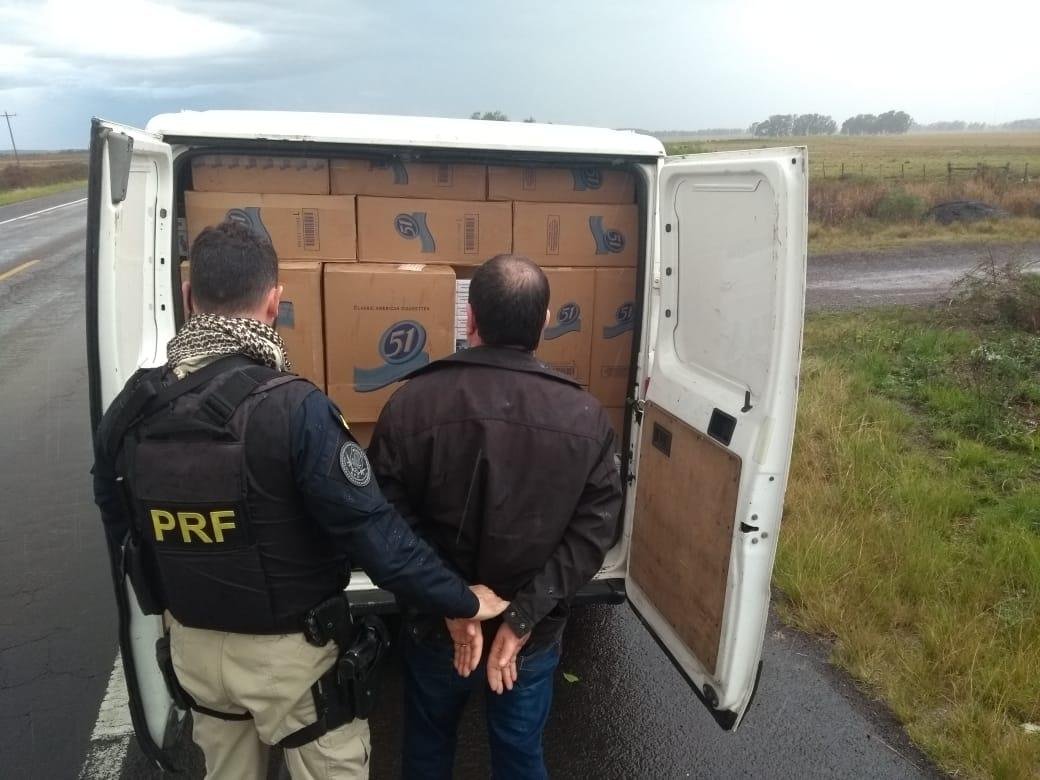 Contrabando era transportado no compartimento de carga