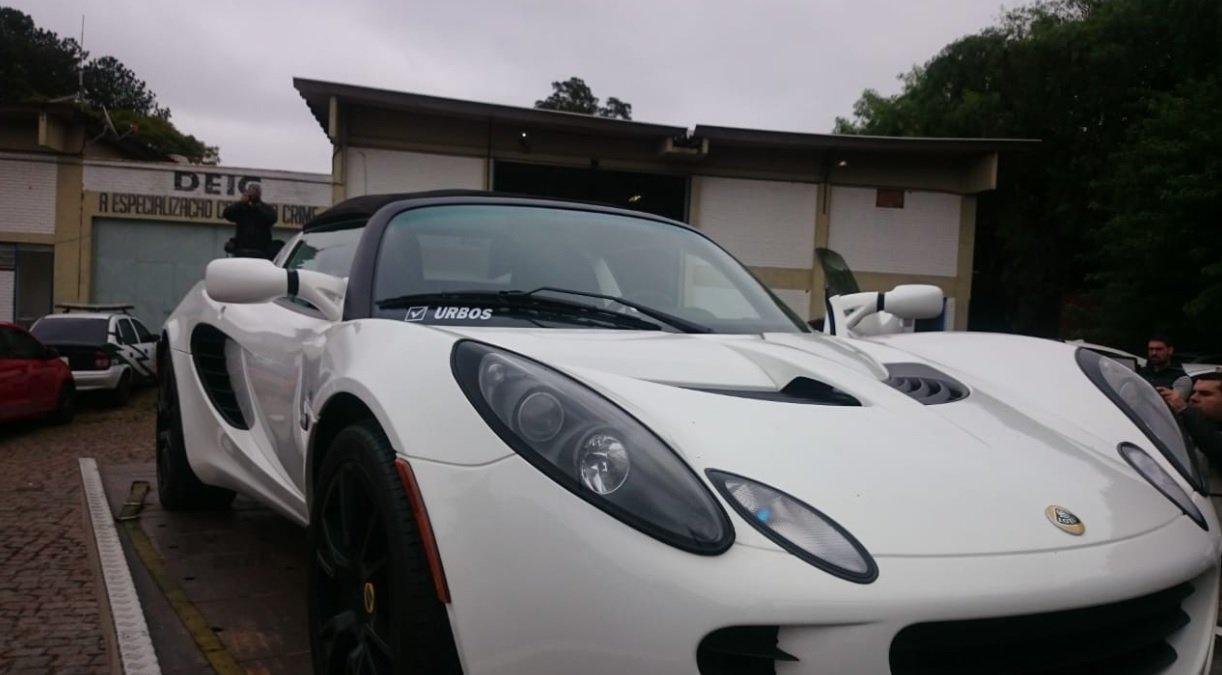 Dono de Lotus apreendida se entregou &agrave; Pol&iacute;cia nesta segunda-feira