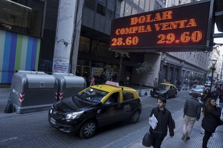 Infla&ccedil;&atilde;o crescente levou governo a pedir empr&eacute;stimo ao FMI