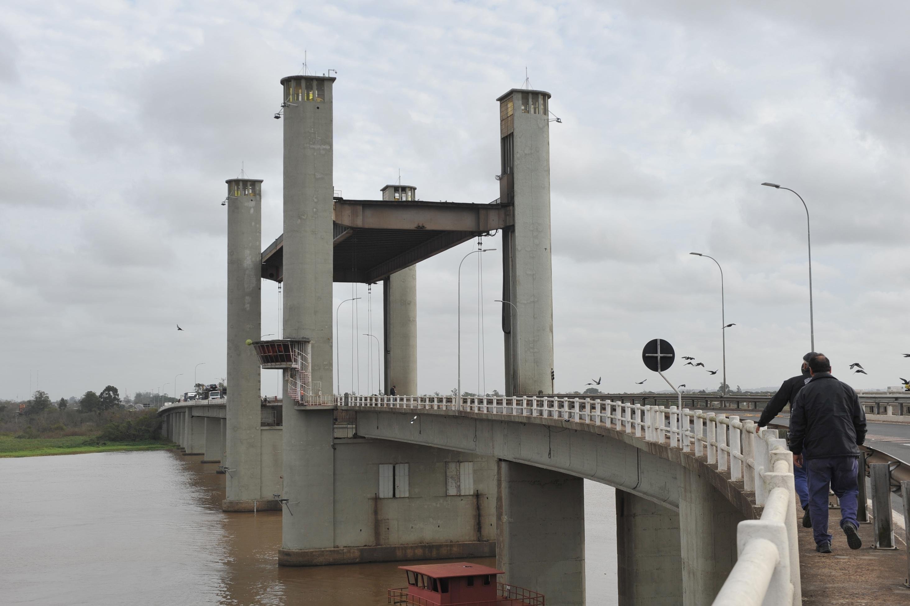 &Oacute;rg&atilde;o detalhou como ser&aacute; feita conserva&ccedil;&atilde;o da rodovia e funcionamento da ponte do Gua&iacute;ba