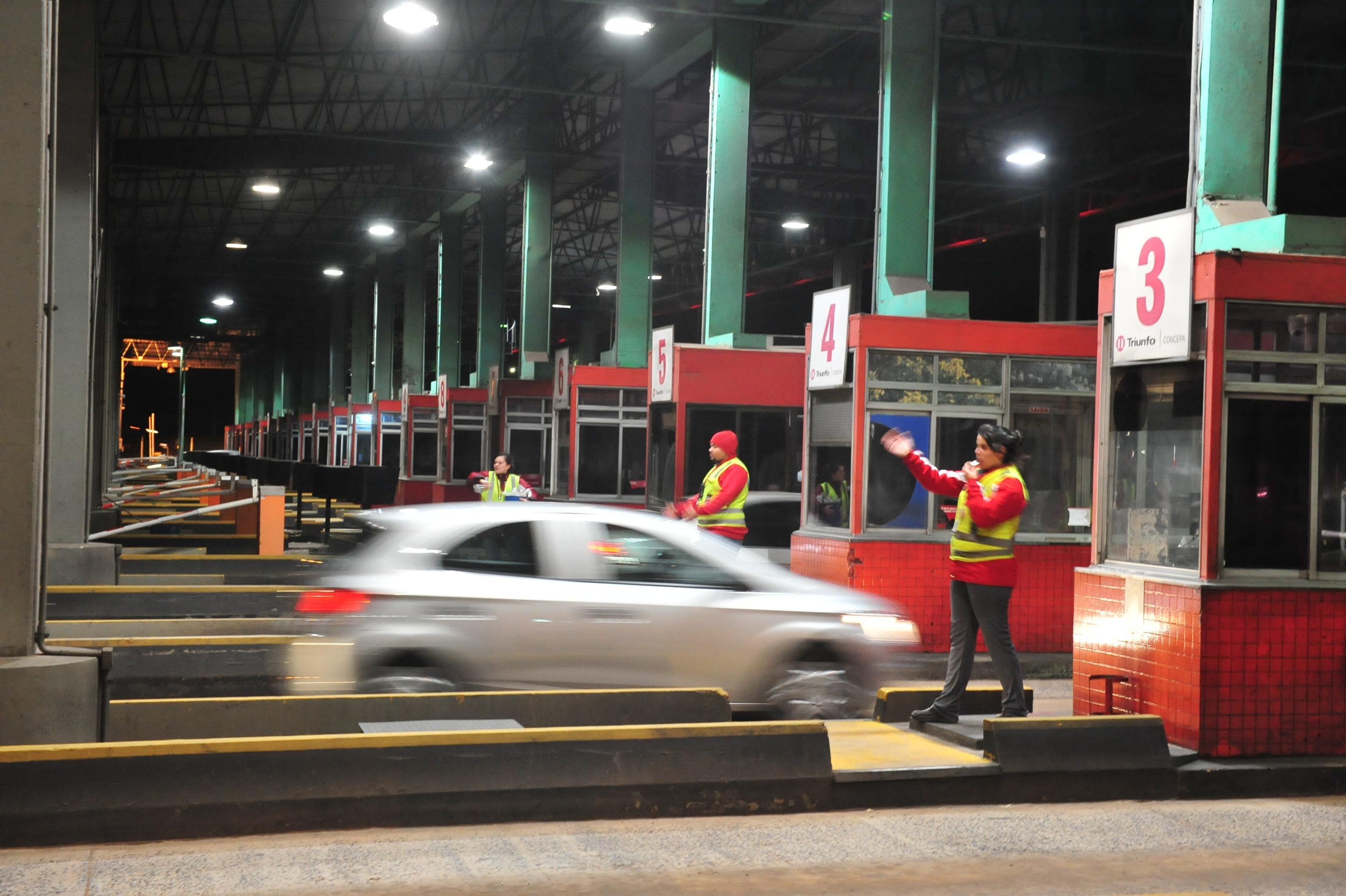 Cobran&ccedil;a foi suspensa na noite desta ter&ccedil;a-feira