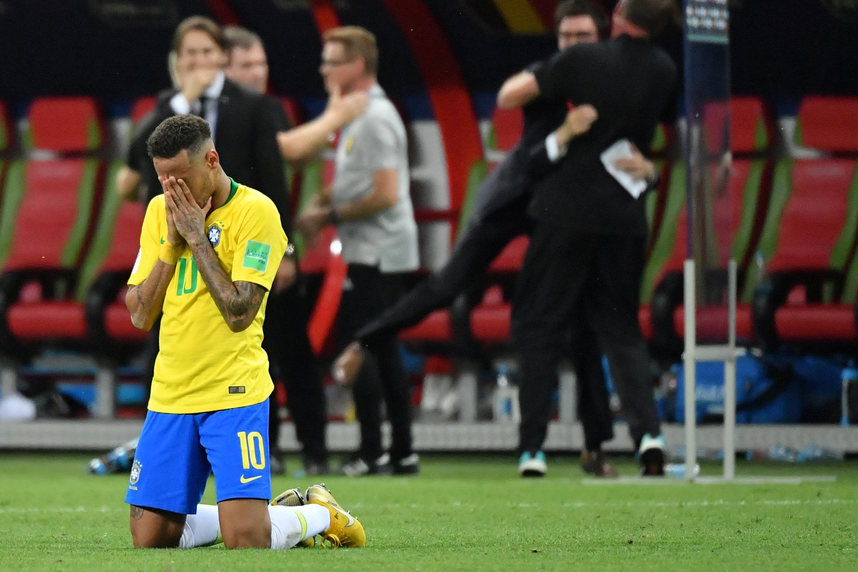 Neymar lamenta a elimina&ccedil;&atilde;o da Sele&ccedil;&atilde;o