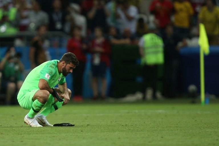 Alisson elogiou desempenho da defesa brasileira