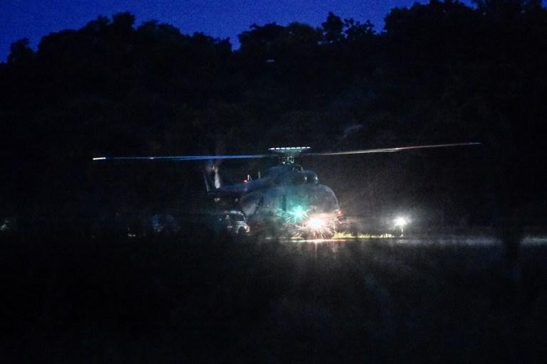 Crian&ccedil;as resgatadas foram transferidas de helic&oacute;ptero para hospital