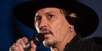 Johnny Depp é processado por agredir assistente de produção