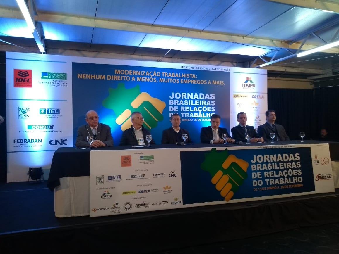 O grupo esteve nesta ter&ccedil;a-feira em Canoas